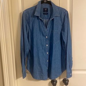 GAP Jean Button-Down